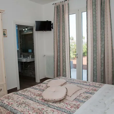 Bed & Breakfast Li Curti 3*