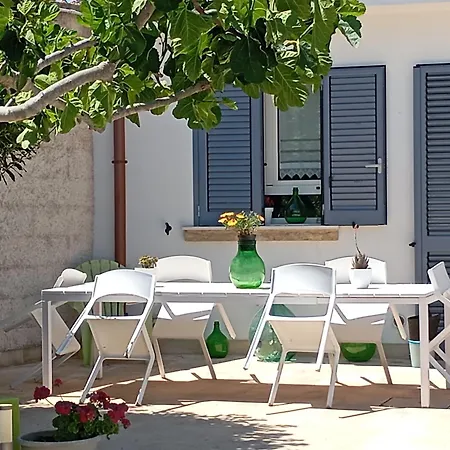 Bed & Breakfast Li Curti