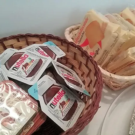 Alojamento de Acomodação e Pequeno-almoço Li Curti