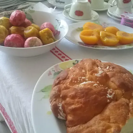 Bed & Breakfast Li Curti Melissano