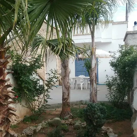 Bed and Breakfast Li Curti Melissano